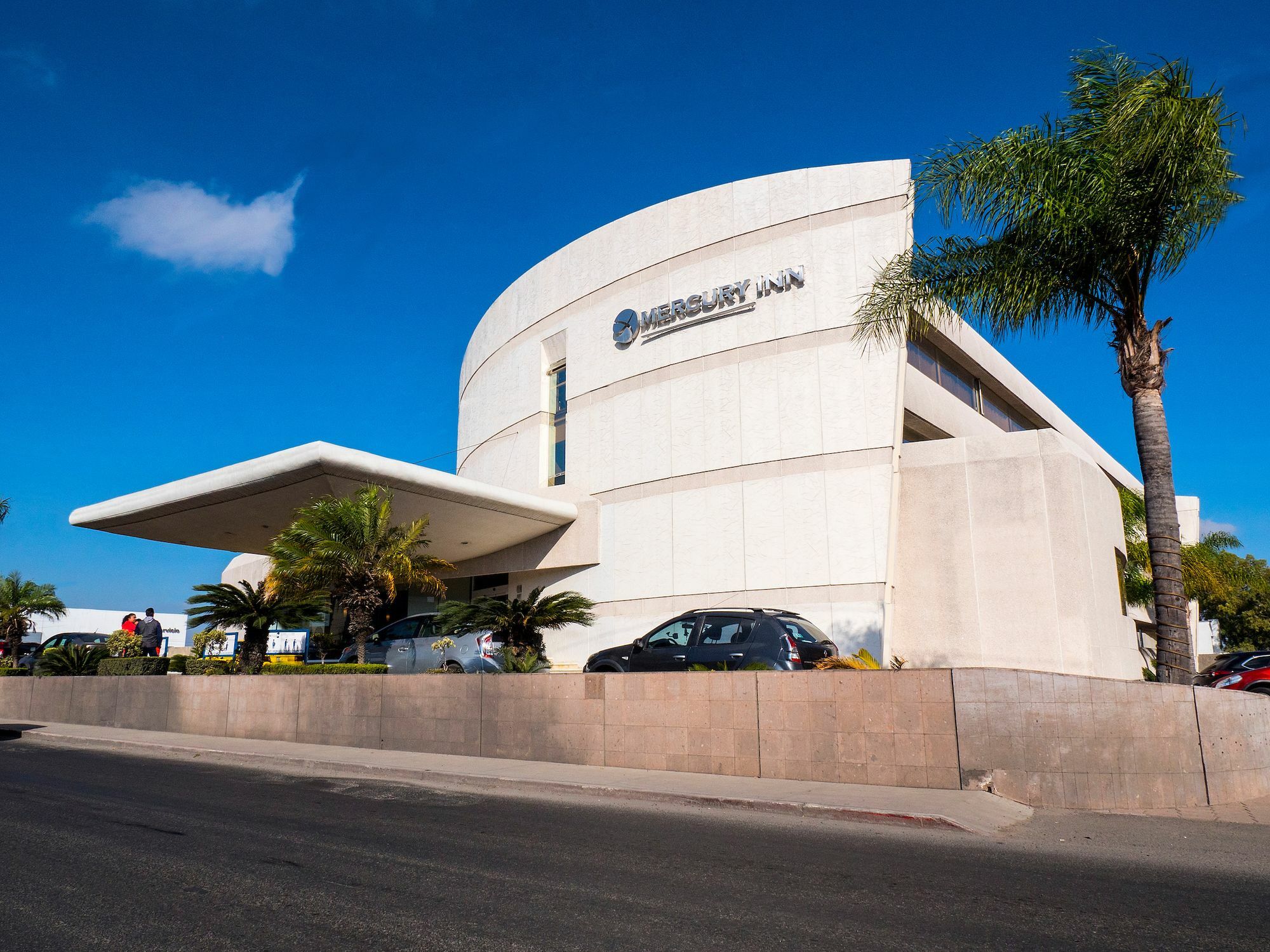 Hotel Mercury Inn Queretaro Bagian luar foto